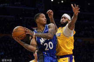 球次数稳居 球次数稳居