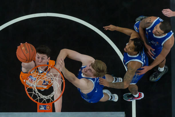 发起权交给 发起权交给