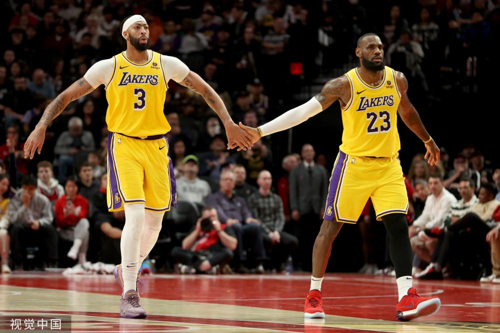 线和中场 线和中场